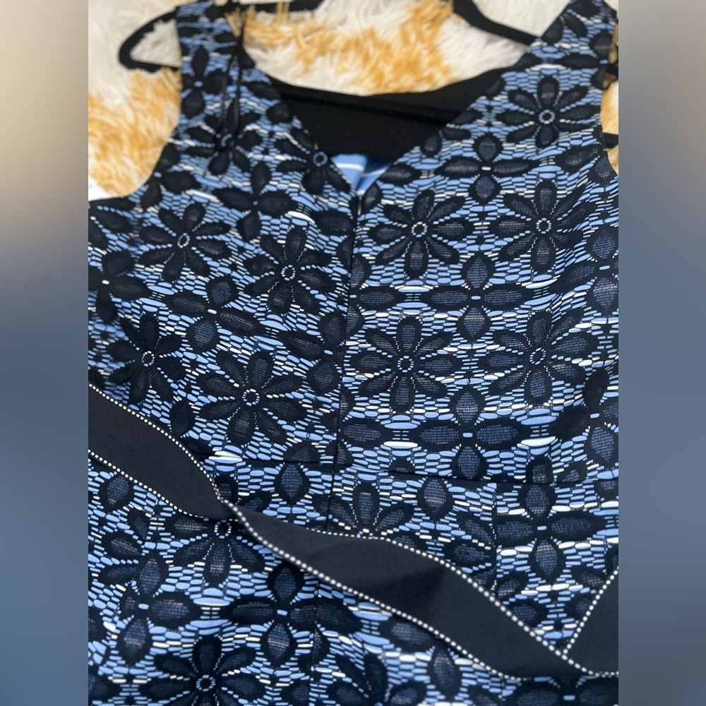 Dress 👗 - Picture 4 of 7